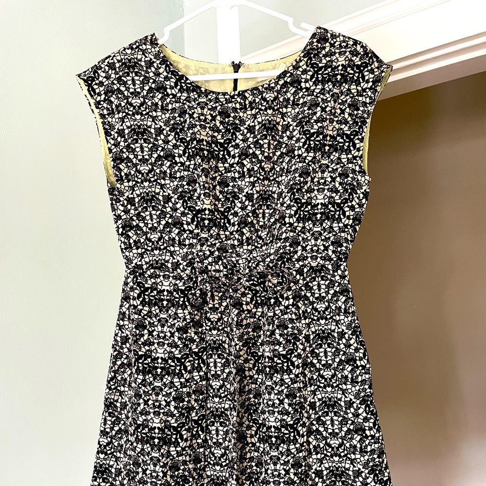 Cap sleeve dress